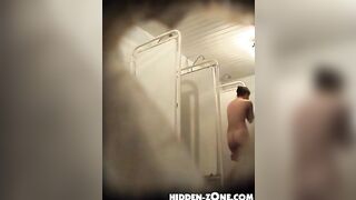 Shower 193 jvip 120526 01