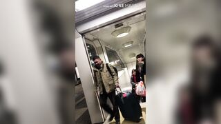 逆さ撮り ol限定顔出し スカートの中撮らせて頂きました vol 9 voyeur jp 01