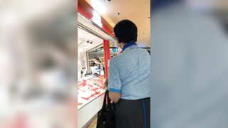 夏の傑作 ブルーライン美人caさんの光沢黒ストからの眺めがたまりません 本編モザなし 4k voyeur jp