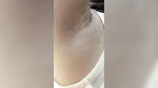 剃り残しあり 2名の美人お姉さんのエロ過ぎるドアップな脇17 voyeur jp 02