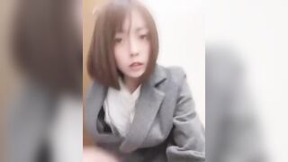ノーパン貧乳変態JDが剛毛グロまんこ至近距離自撮り♡オナニー生配信 jvip 100626 jglRHeFO7Up7 0001
