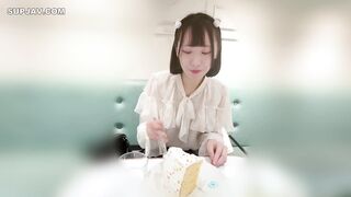 FC2PPV 4919795 ※ｶﾞﾁちっぱい【流〇厳禁】超ｲﾓｳﾄ体型の人気ｺﾝｶﾌｪ嬢と勢いでハメ撮り。ピル飲んでないけど容赦なく中出し jav